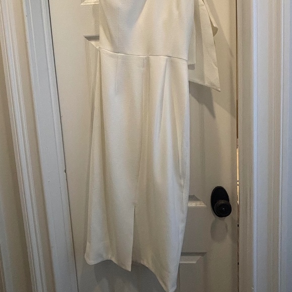 Dress The Population Tiffany One Shoulder Midi Dress - Picture 5 of 7